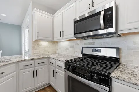 $397,517 | 6005 Baythorne Drive, Austin, TX 78747