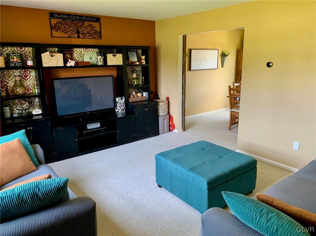 3813 Best Station Road Slatington, PA 18080 - Photo 16 of 36 Gallery Image 16