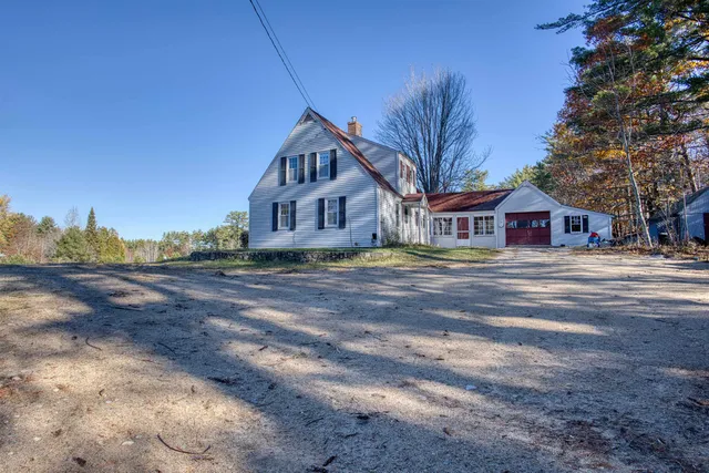 $320,000 | 55 Pine River Road, Effingham, NH 03882