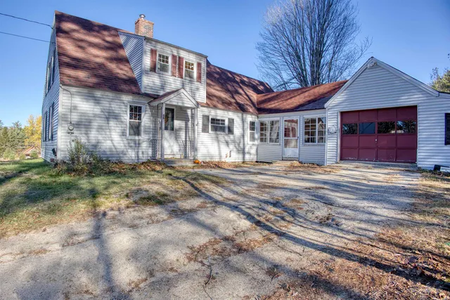 $320,000 | 55 Pine River Road, Effingham, NH 03882