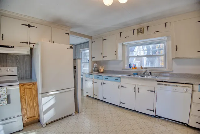 $320,000 | 55 Pine River Road, Effingham, NH 03882