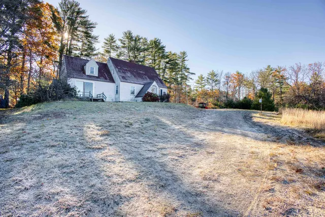 $320,000 | 55 Pine River Road, Effingham, NH 03882