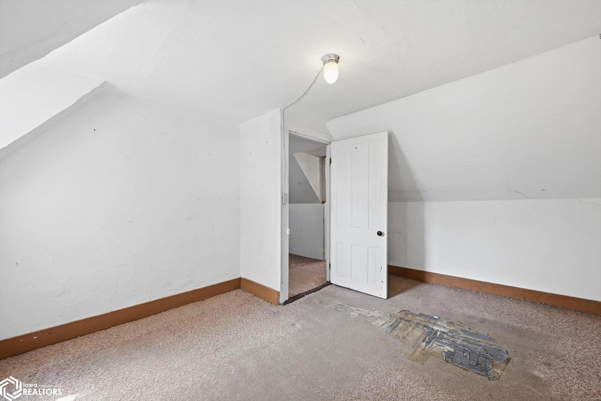 407 5th Street Defiance, IA 51527 - Photo 21 of 38 Gallery Image 21