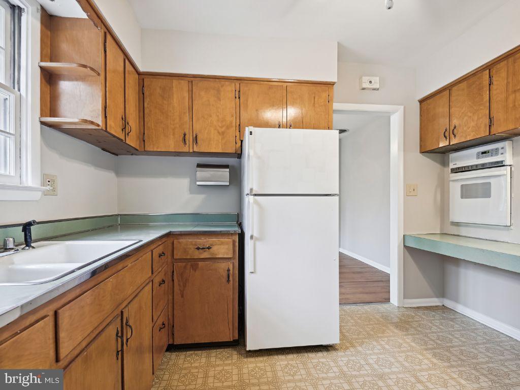 444 Andover Road Linthicum Heights, MD 21090 - Photo 17 of 43