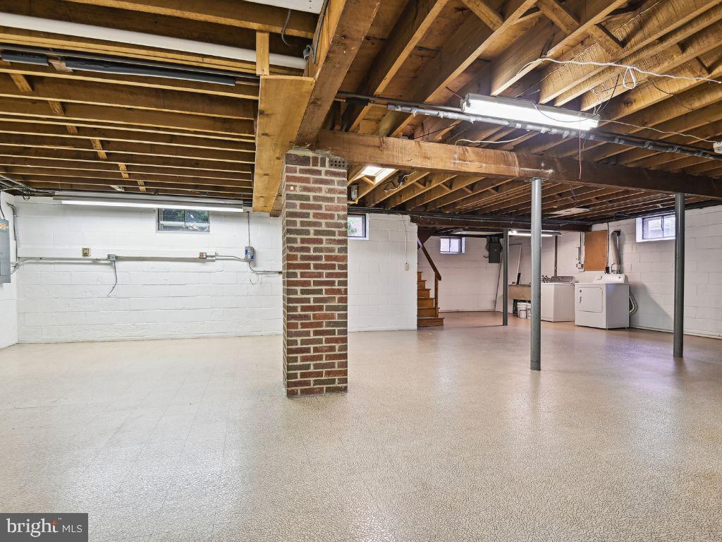 444 Andover Road Linthicum Heights, MD 21090 - Photo 26 of 43