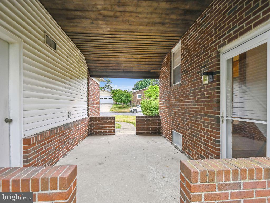 444 Andover Road Linthicum Heights, MD 21090 - Photo 6 of 43 Breezeway Entrance