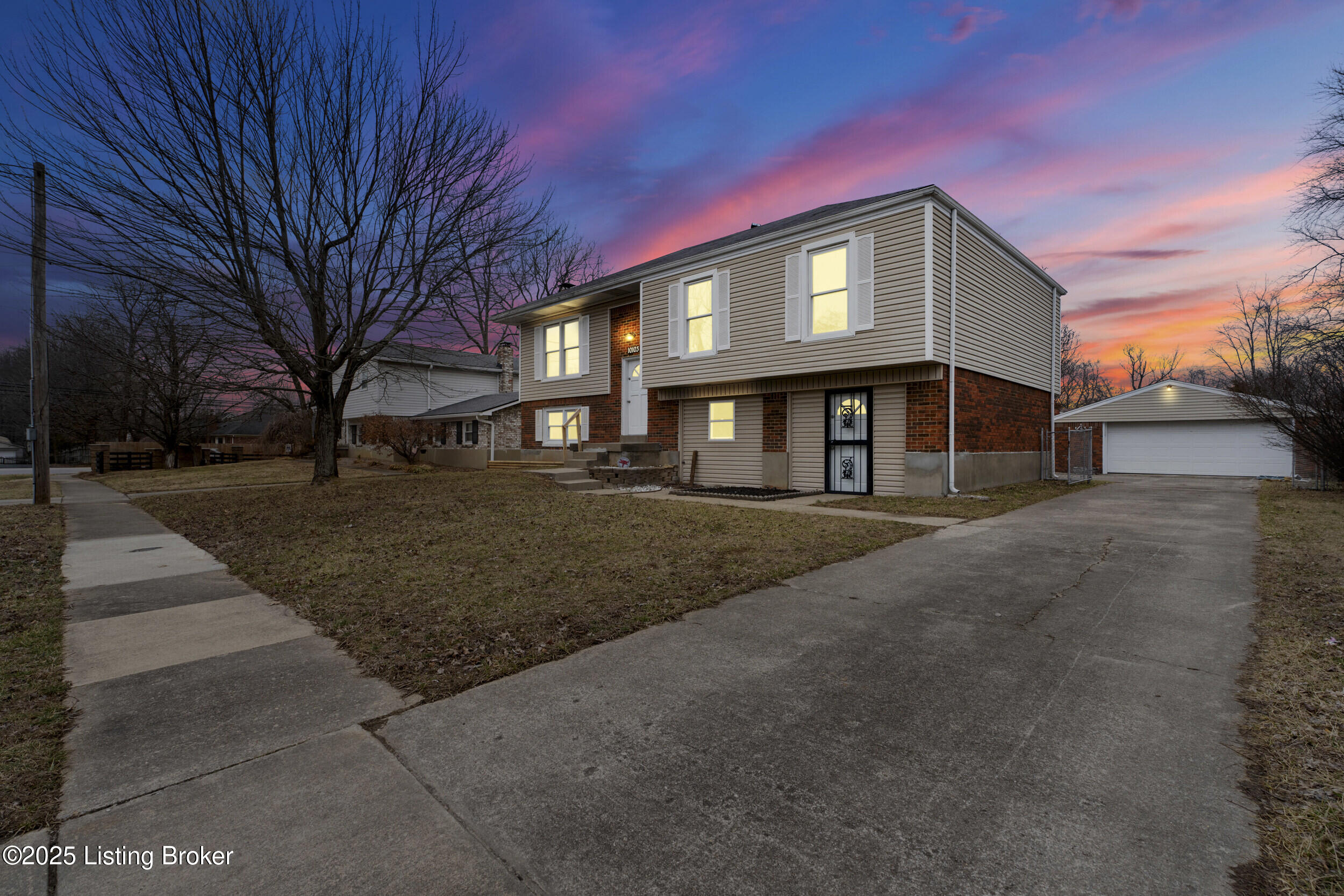 10103 St Rene Road Jeffersontown, KY 40299 - Photo 1 of 35 dsc05104 dte