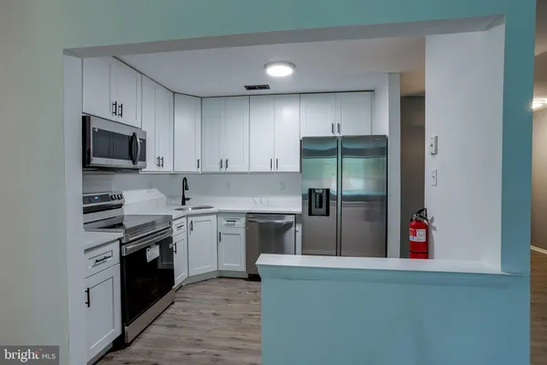 $2,150 | 2118 A Greenwood Court, Mount Laurel, NJ 08054