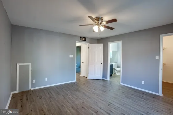 $2,150 | 2118 A Greenwood Court, Mount Laurel, NJ 08054