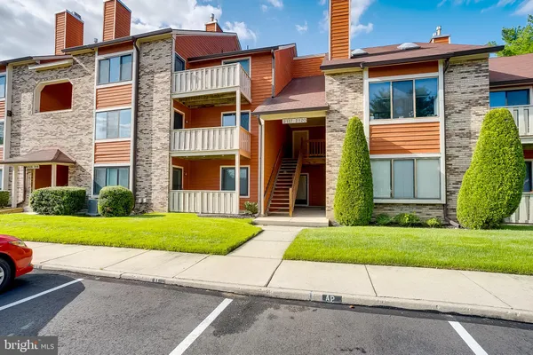 $2,150 | 2118 A Greenwood Court, Mount Laurel, NJ 08054