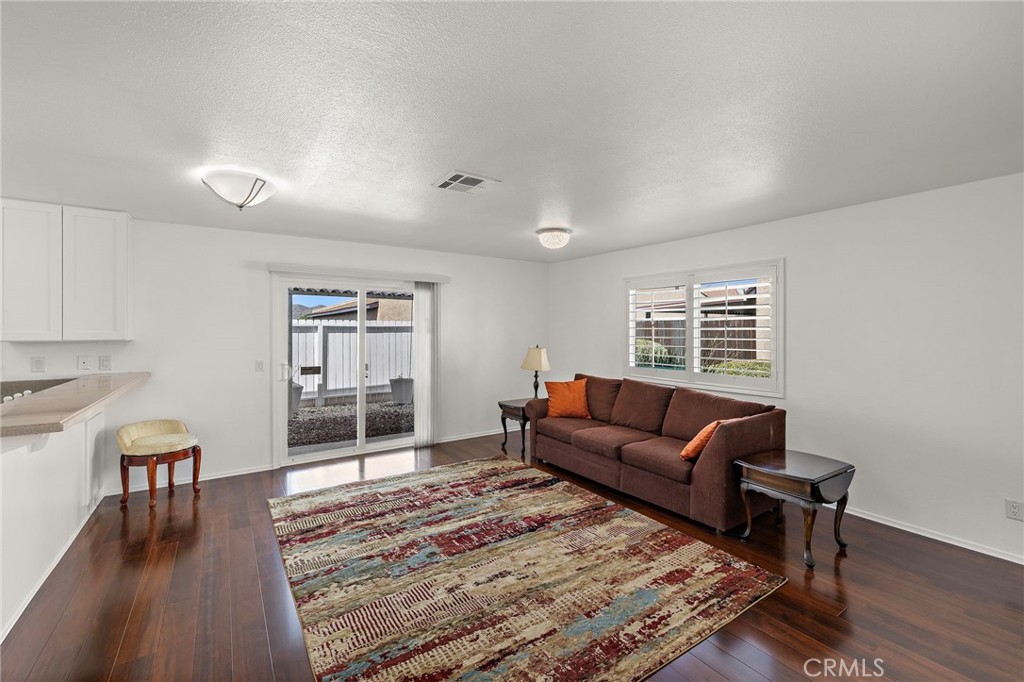 29228 Murrieta Road Menifee, CA 92586 - Photo 4 of 37