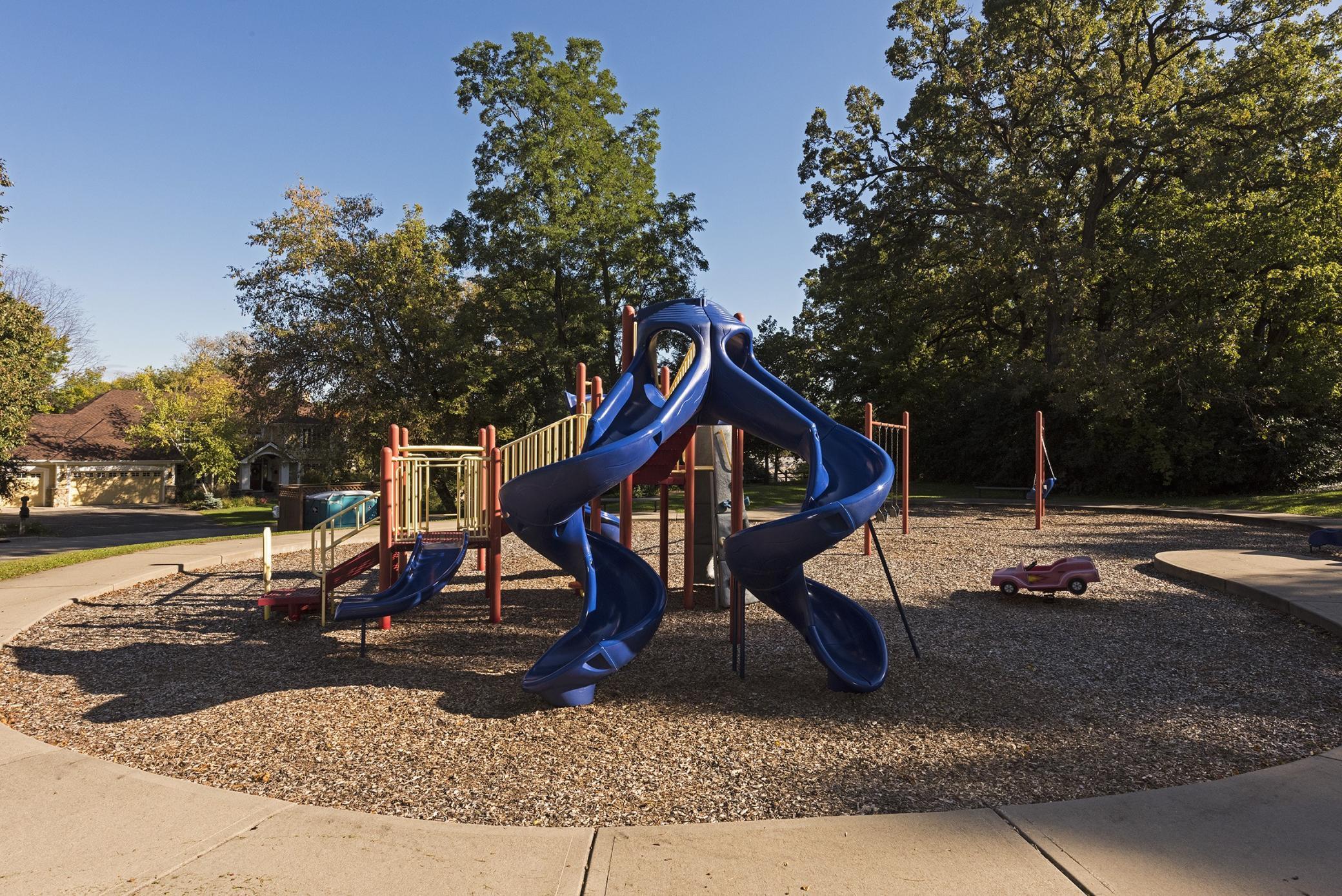 1939 Linner Road Minnetonka, MN 55391 - Photo 16 of 20