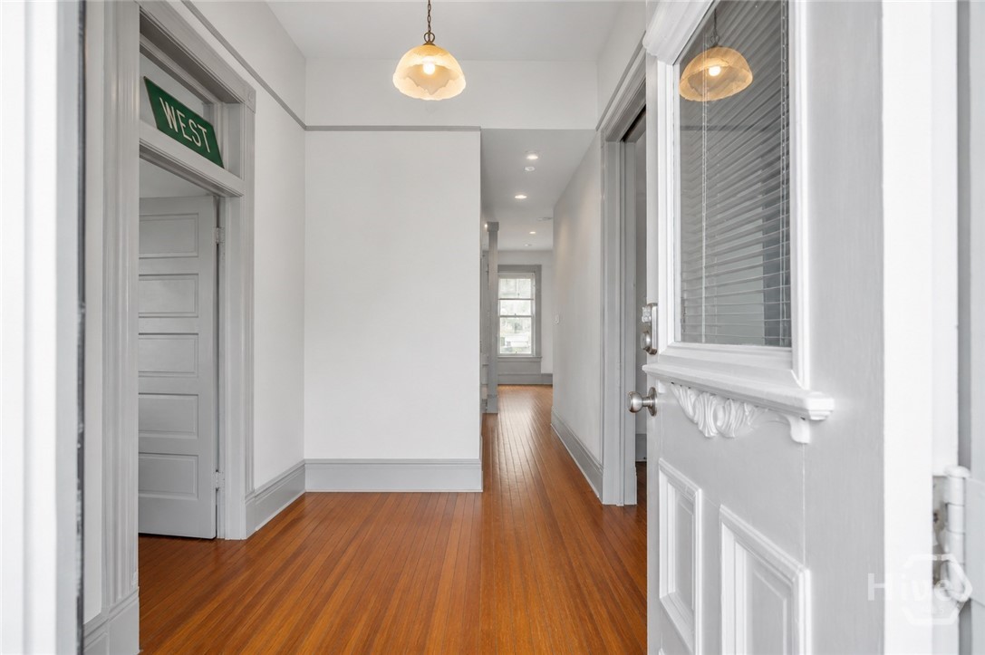 21 West 36th Street Savannah, GA 31401 - Photo 6 of 38