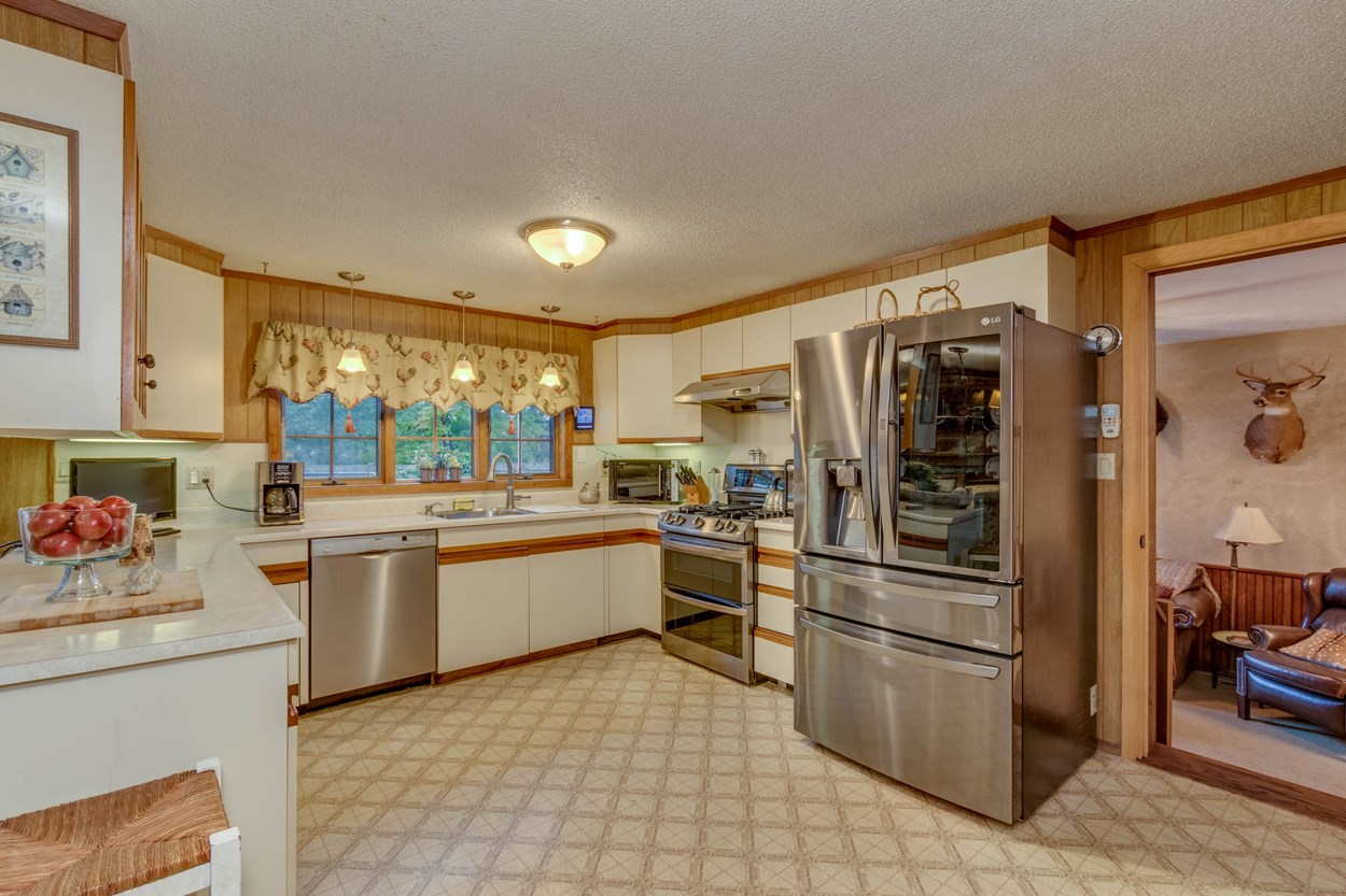2 Senter Cove Road Melvin Village, NH 03850 - Photo 7 of 40 Gallery Image 7