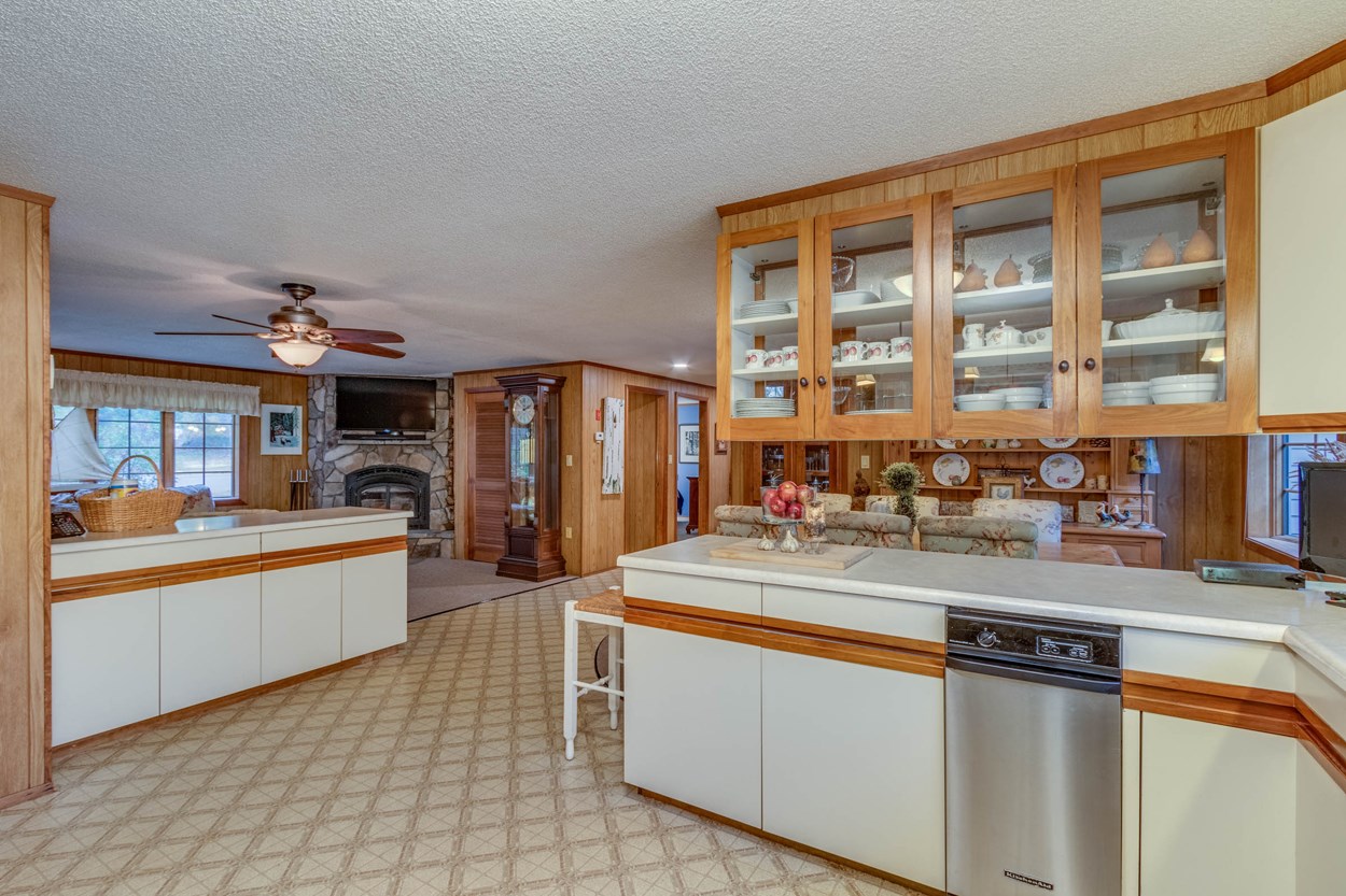 2 Senter Cove Road Melvin Village, NH 03850 - Photo 8 of 40 Gallery Image 8