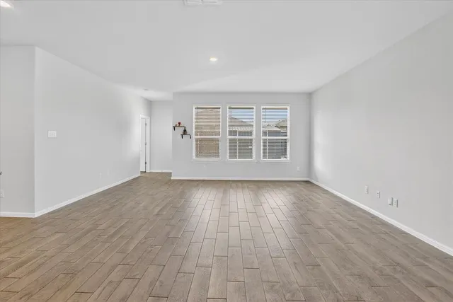 $369,900 | 8649 Mirror Lk Drive, Fort Worth, TX 76179