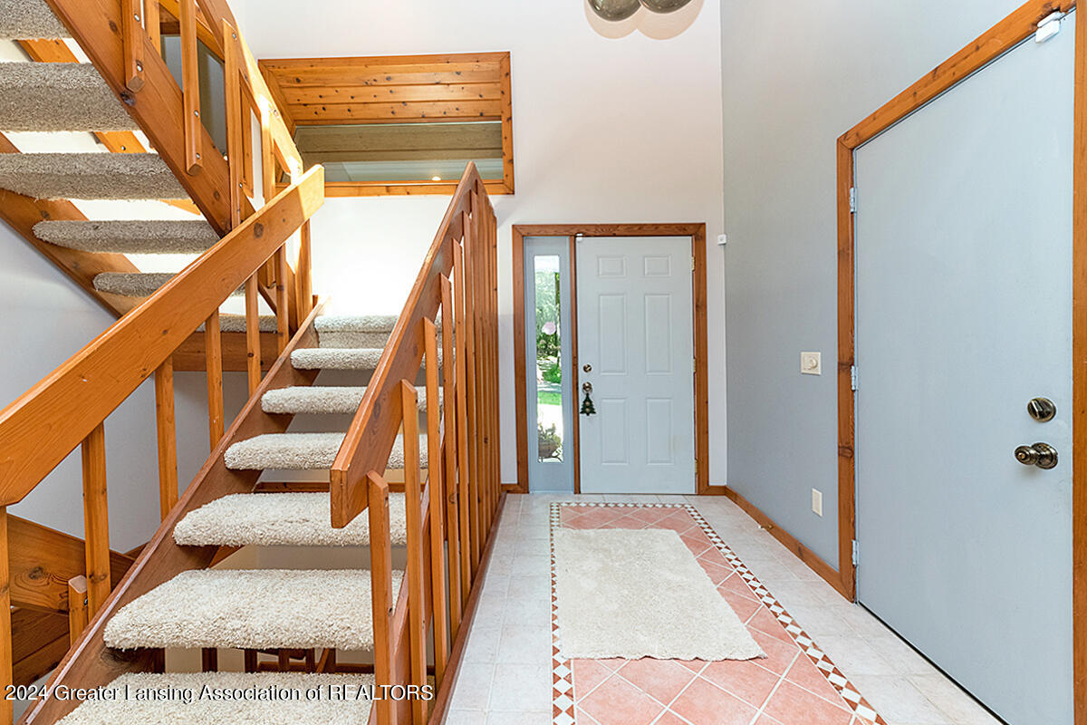 1601 Willoughby Road Mason, MI 48854 - Photo 2 of 40 02