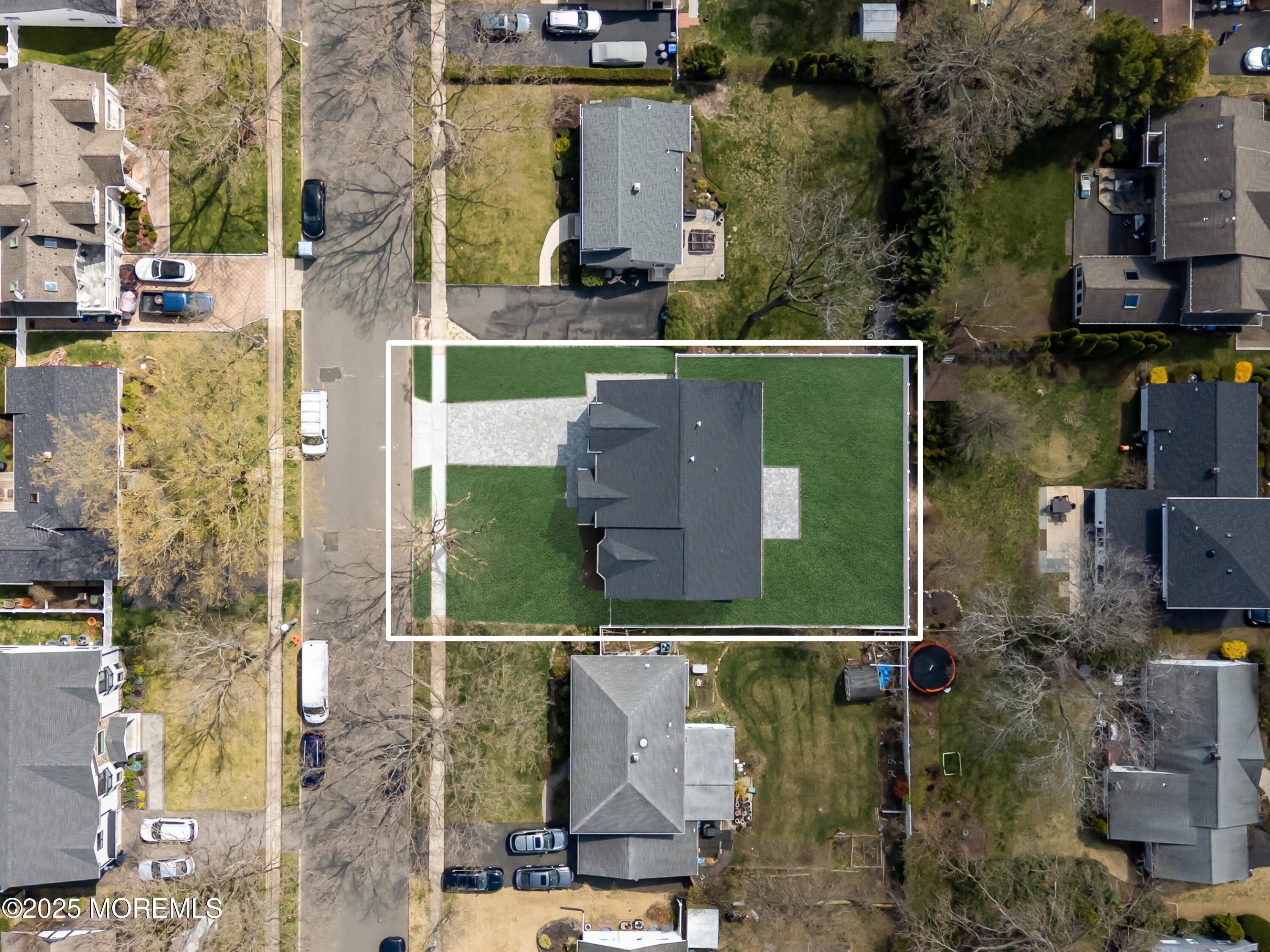 806 Arbor Road Paramus, NJ 07652 - Photo 28 of 29 an aerial view of residential houses with outdoor space
