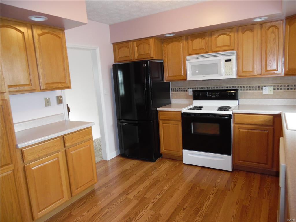 14003 St Rose Road Highland, IL 62249 - Photo 11 of 58