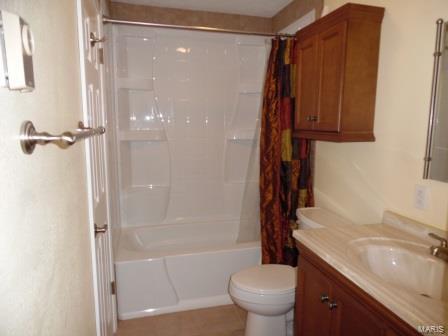 14003 St Rose Road Highland, IL 62249 - Photo 17 of 58