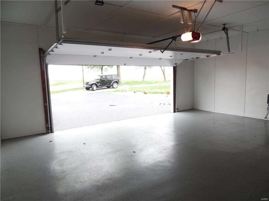 14003 St Rose Road Highland, IL 62249 - Photo 38 of 58