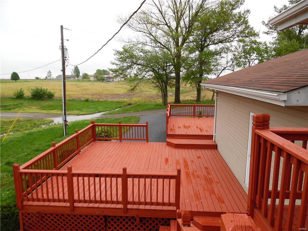 14003 St Rose Road Highland, IL 62249 - Photo 41 of 58