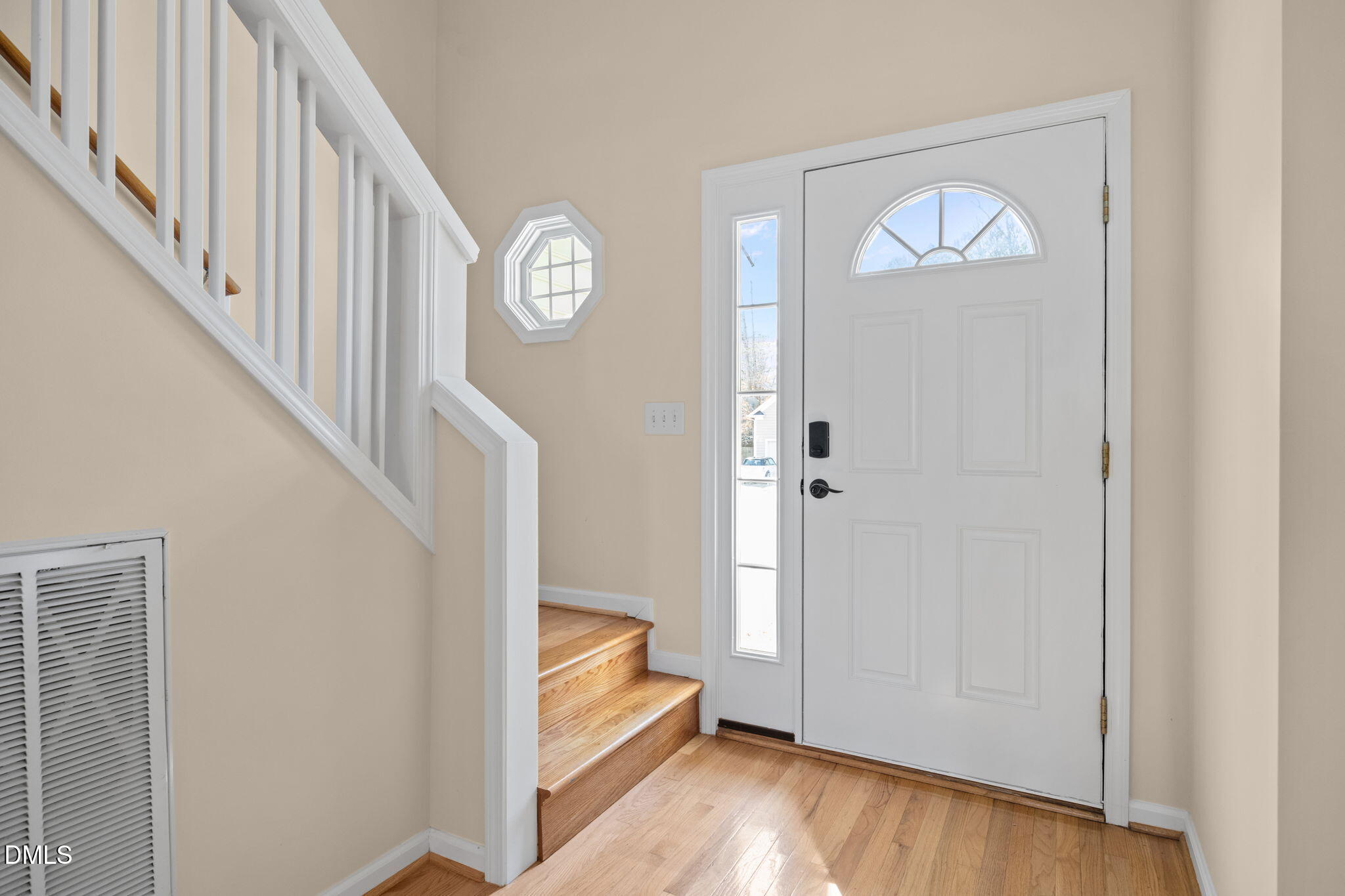 5210 Groveside Court Raleigh, NC 27613 - Photo 6 of 38