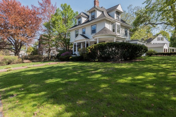 151 Monroe Road Quincy, MA 02169 - Photo 1 of 29 Gallery Image 1