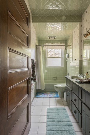 151 Monroe Road Quincy, MA 02169 - Photo 25 of 29 Gallery Image 25