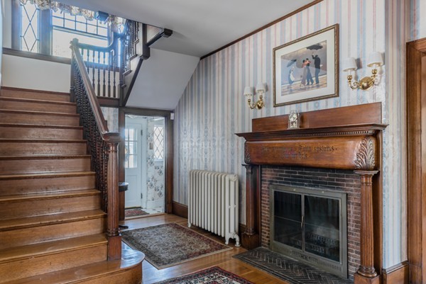 151 Monroe Road Quincy, MA 02169 - Photo 6 of 29 Gallery Image 6