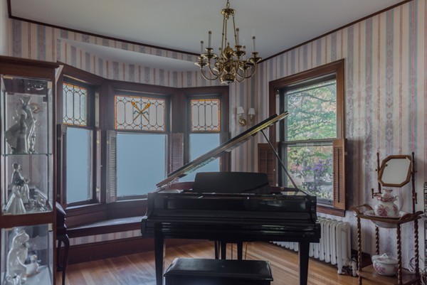 151 Monroe Road Quincy, MA 02169 - Photo 7 of 29 Gallery Image 7