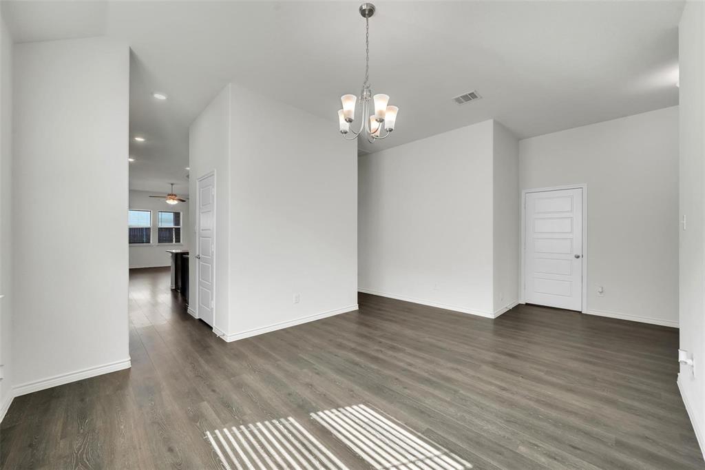 484 Declaration Way Fate, TX 75189 - Photo 9 of 29 Gallery Image 9