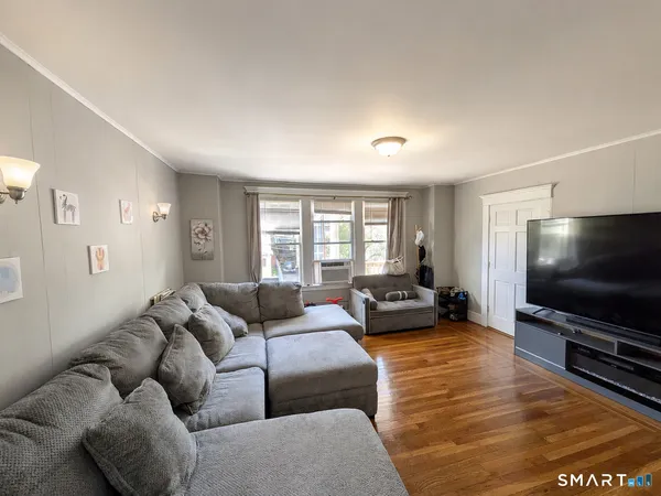 $499,000 | 19 Harding Place, New Haven, CT 06511