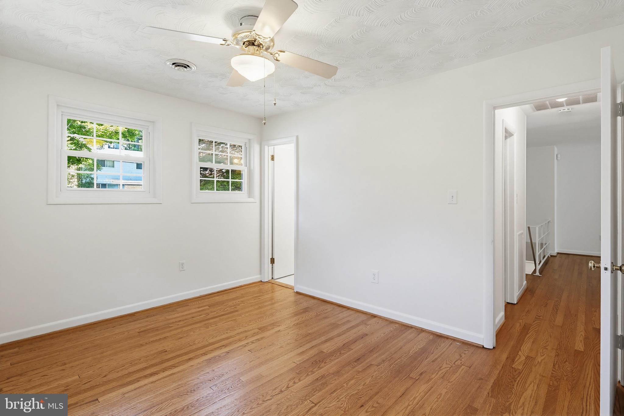 504 Waterford Road Silver Spring, MD 20901 - Photo 31 of 61 Bedroom 2 main level