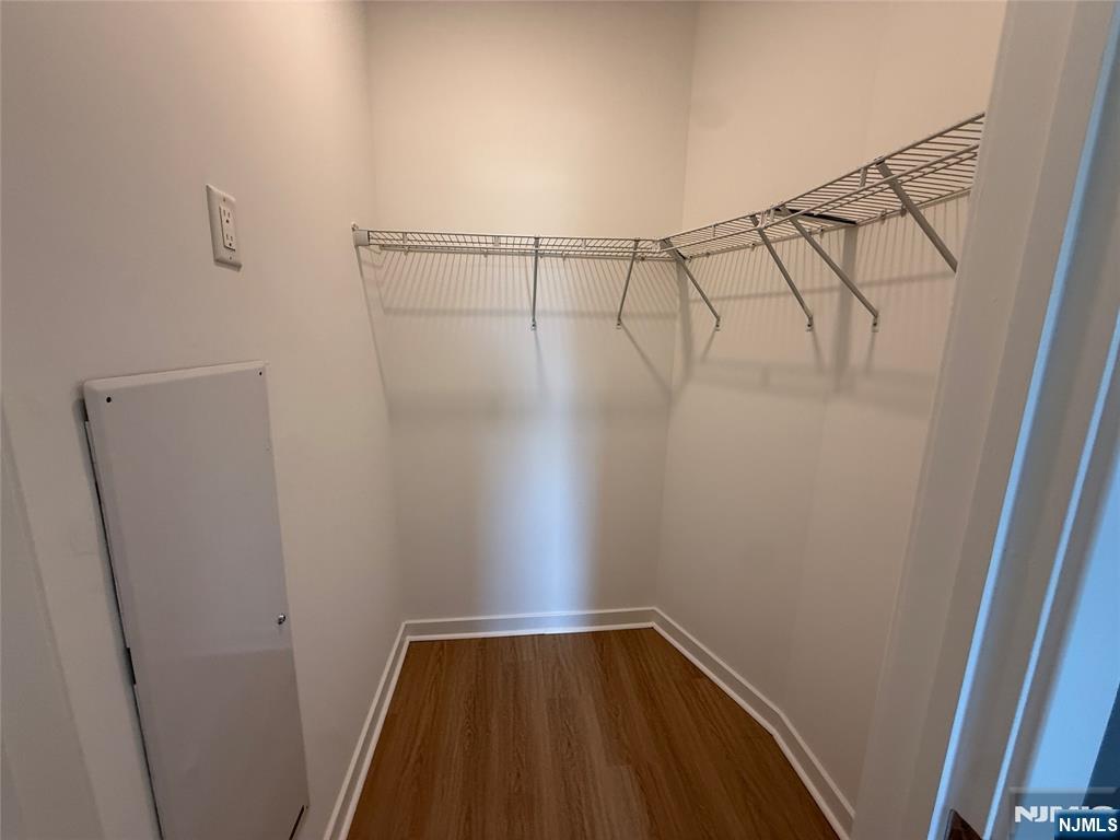2050 North Central Road, Unit 801 Fort Lee, NJ 07024 - Photo 8 of 18