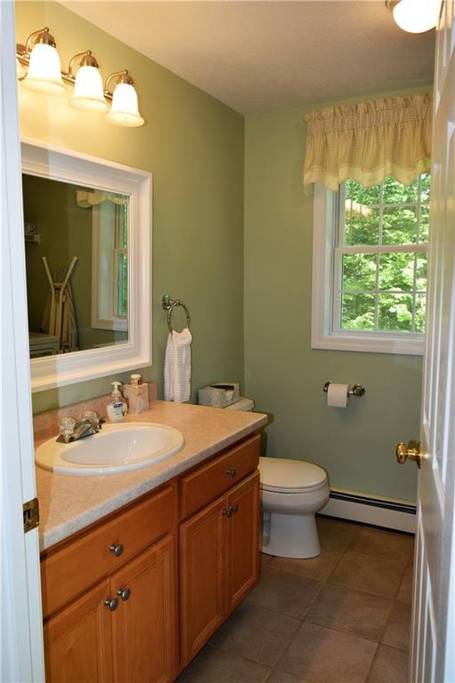 16 South Ridge Drive Standish, ME 04084 - Photo 5 of 22 Photo