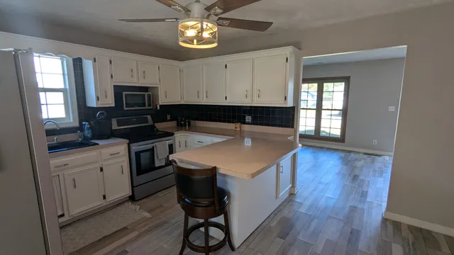 $225,000 | 1003 Krings Lane, Joliet, IL 60435