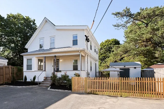 $2,300 | 97 West Street, Unit 97, Whitman, MA 02382