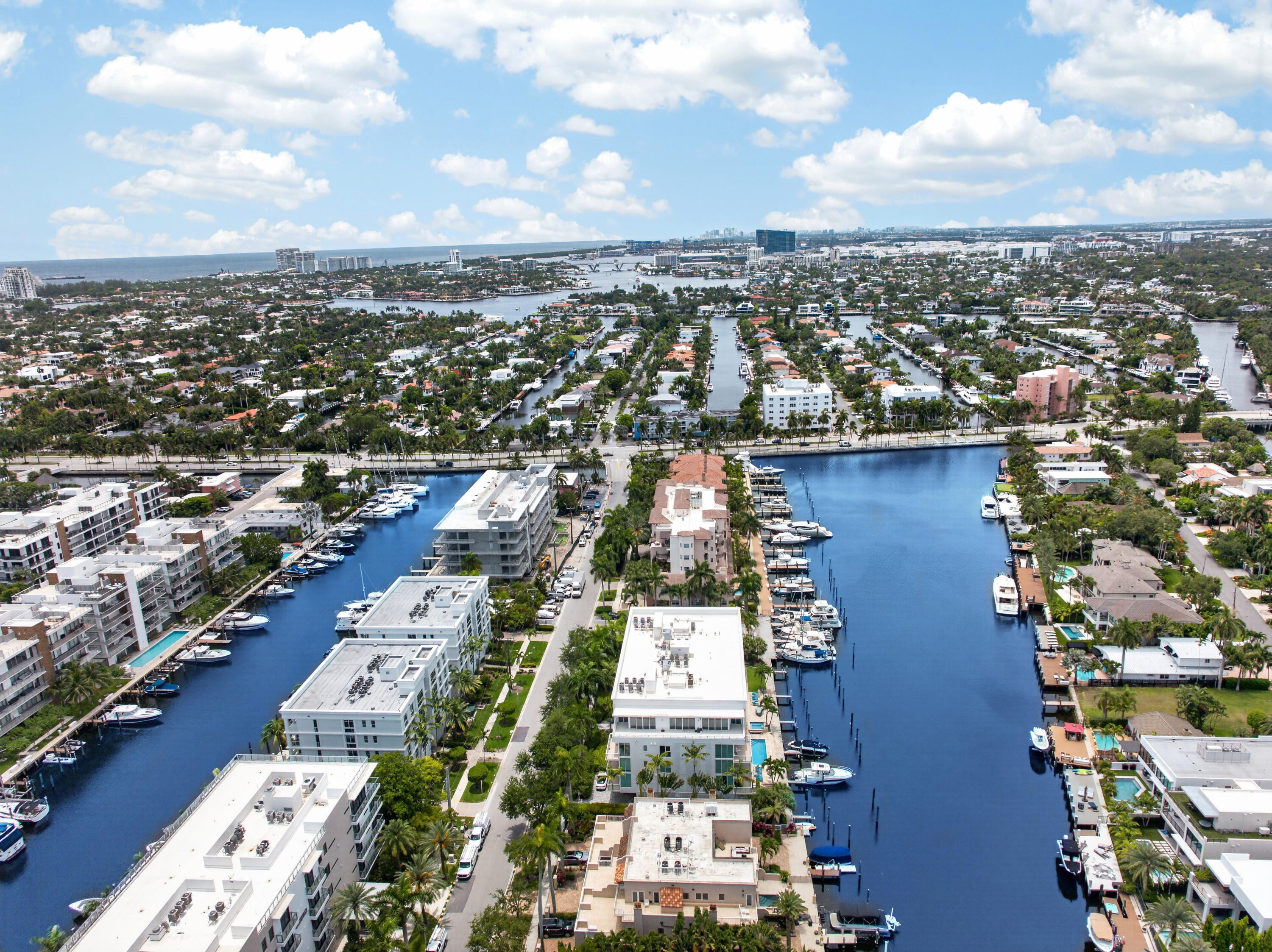 45 Hendricks Isle, Unit 403 Fort Lauderdale, FL 33301 - Photo 53 of 77 45hendricksisle (61)
