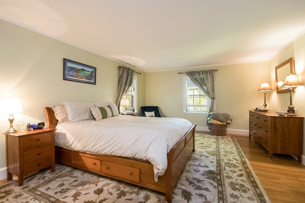 208 Ellington Road Longmeadow, MA 01106 - Photo 13 of 29 Gallery Image 13