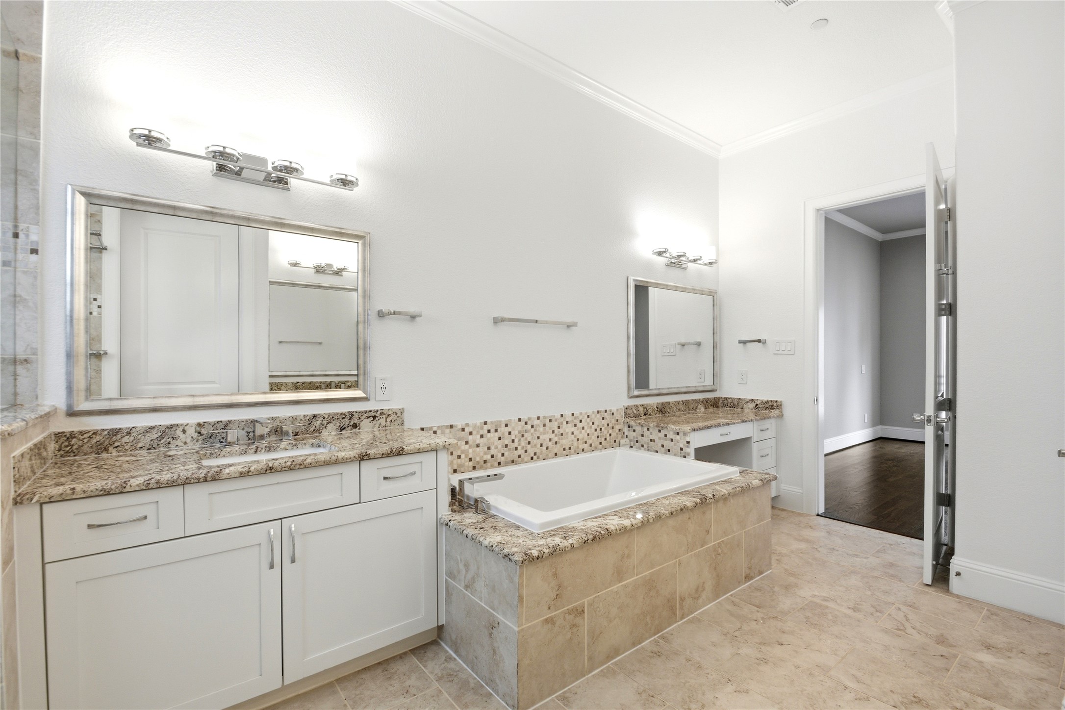 2119 Taft Street Houston, TX 77006 - Photo 43 of 50