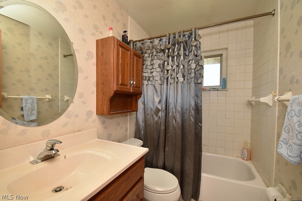 8399 Webster Road Strongsville, OH 44136 - Photo 15 of 21