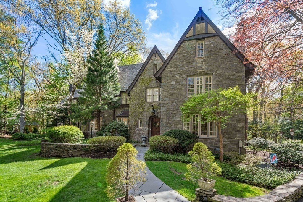 110 Hundreds Road Wellesley, MA 02481 - Photo 3 of 42 a front view of a house with a yard