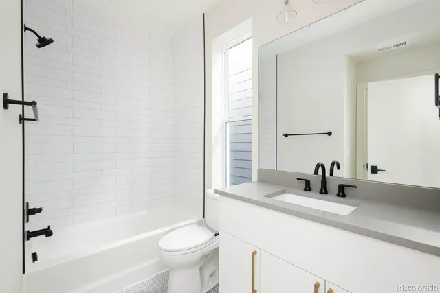 $4,200 | 1242 Osceola Street, Denver, CO 80204