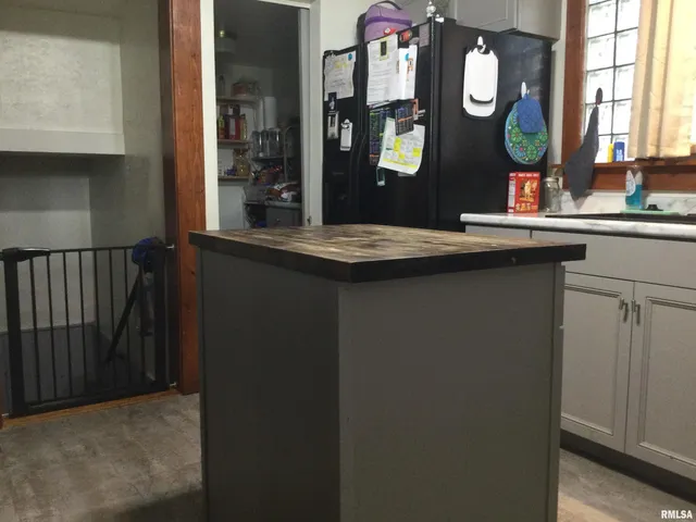 $159,000 | 1904 Division Street, Murphysboro, IL 62966