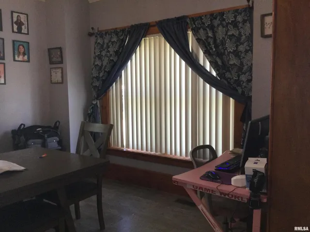 $159,000 | 1904 Division Street, Murphysboro, IL 62966