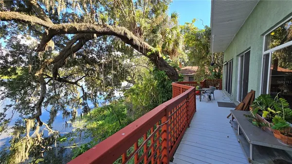 $895,000 | Undisclosed Address, Tampa, FL 33610
