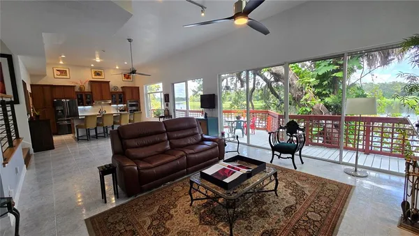 $895,000 | Undisclosed Address, Tampa, FL 33610