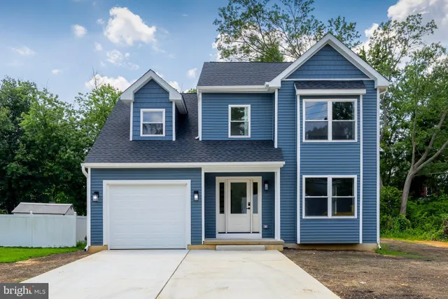 $399,999 | 17 Peach Street, Westville, NJ 08093