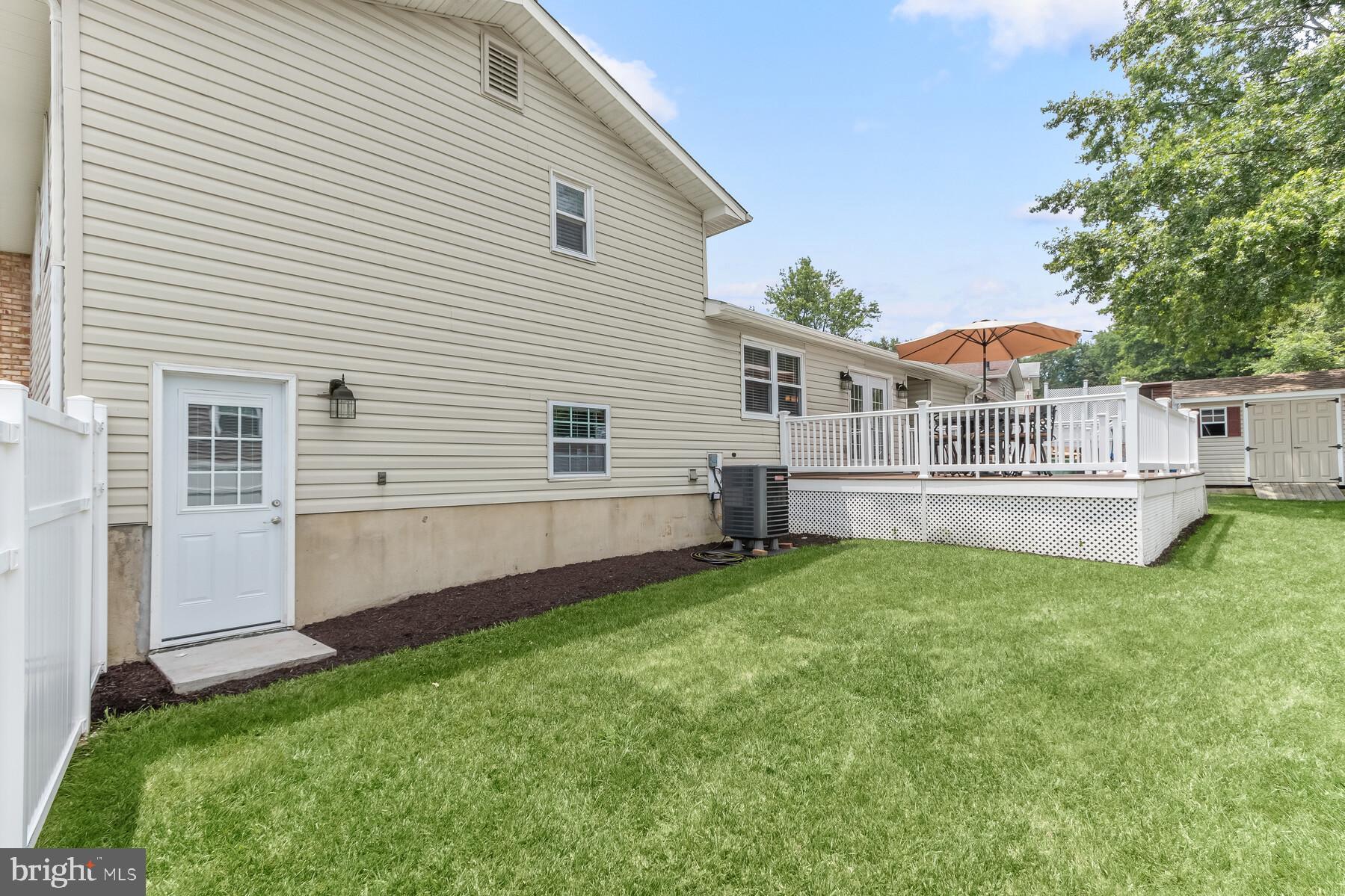 12601 North Point Lane Laurel, MD 20708 - Photo 50 of 54 Side Entrance